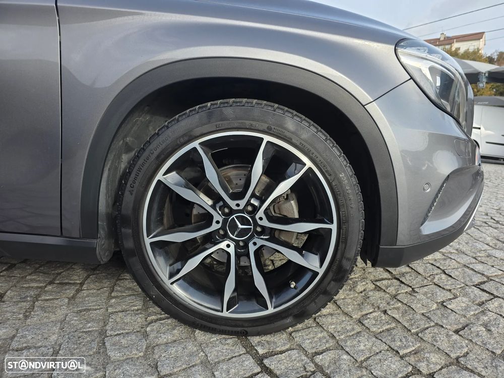 Mercedes-Benz GLA 200 (CDI) d Urban - 16