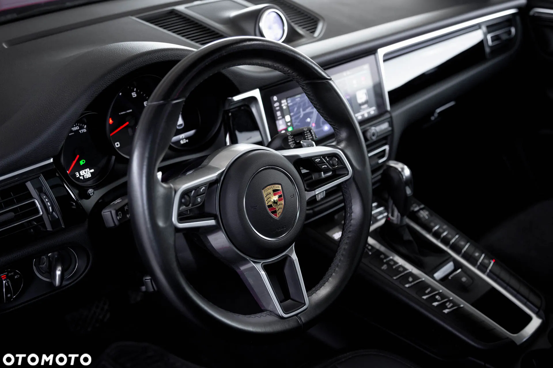 Porsche Macan Standard - 19