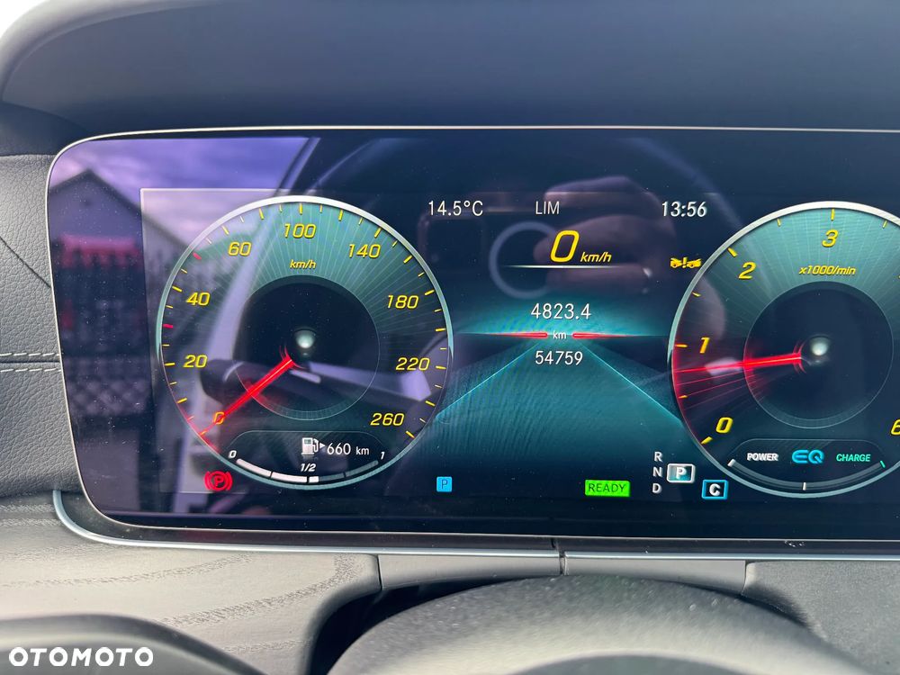 Mercedes-Benz Klasa E 220 d 4-Matic AMG - 37