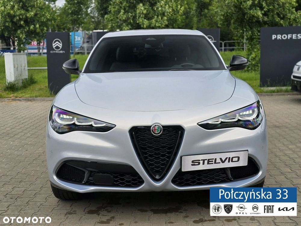 Alfa Romeo Stelvio - 3