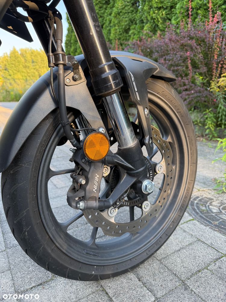 Honda CB - 2
