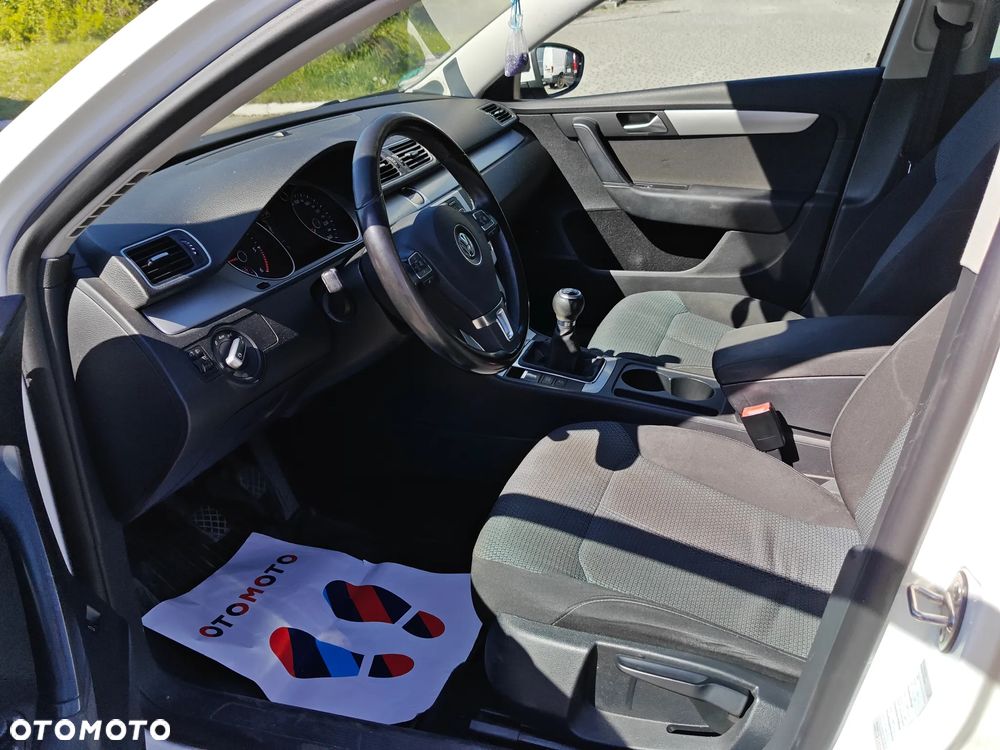 Volkswagen Passat 1.9 TDI Comfortline - 7