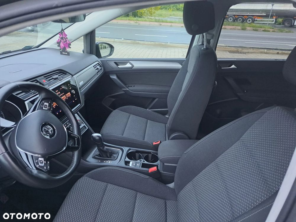 Volkswagen Touran 2.0 TDI BMT Comfortline DSG - 18