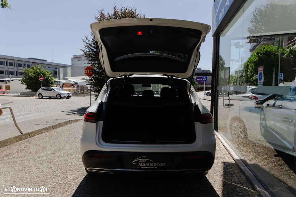 Mercedes-Benz EQC 400 4Matic - 12