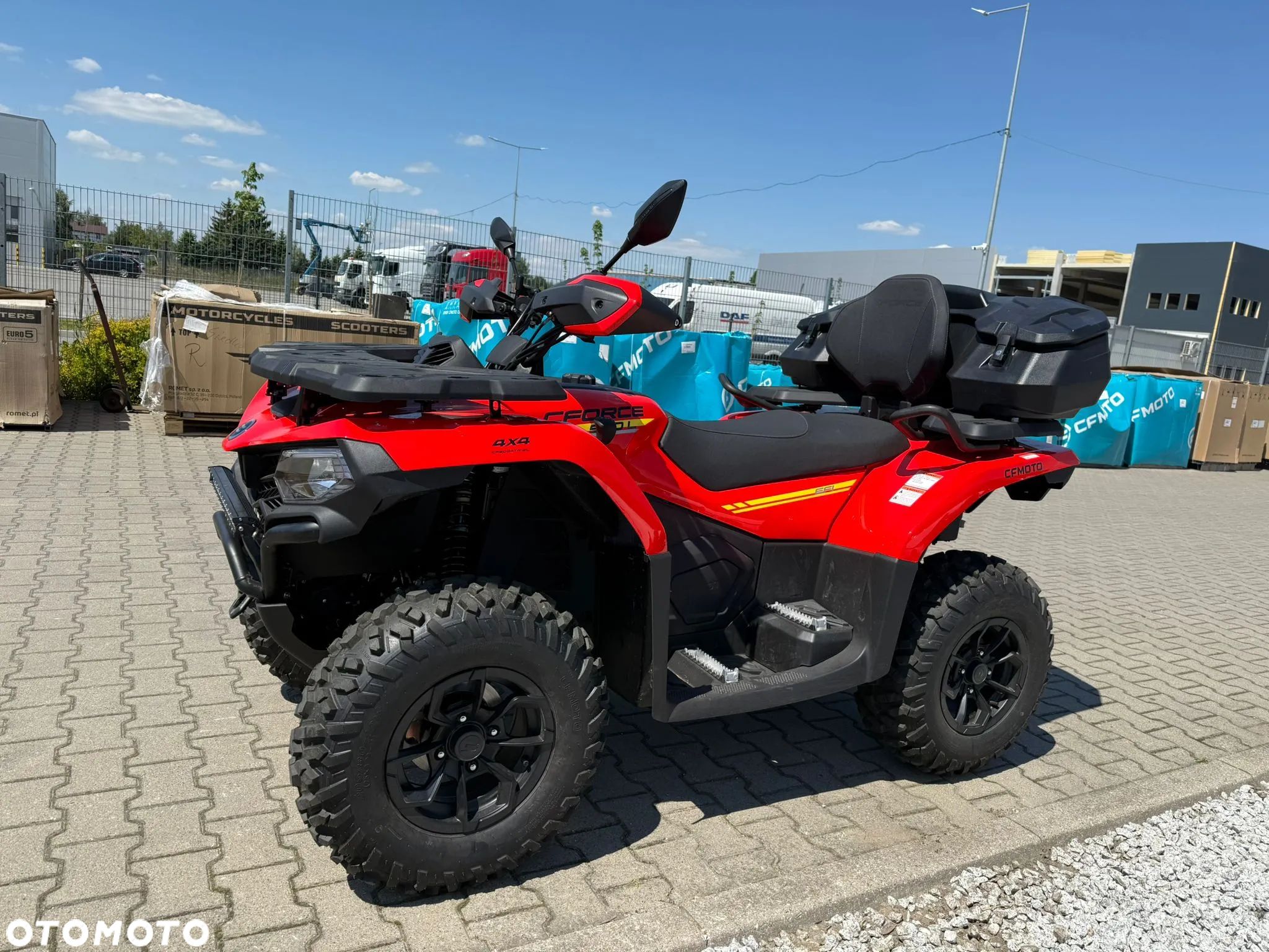 CFMoto CForce - 9
