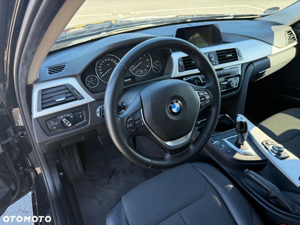 BMW Seria 3 - 29