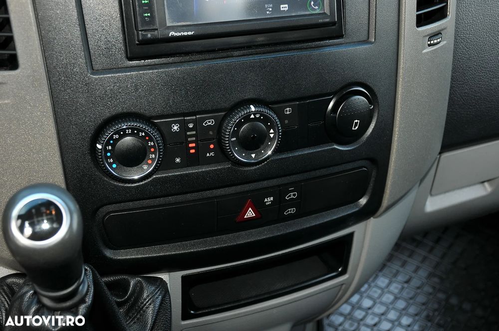 Mercedes-Benz Sprinter 316 - 12