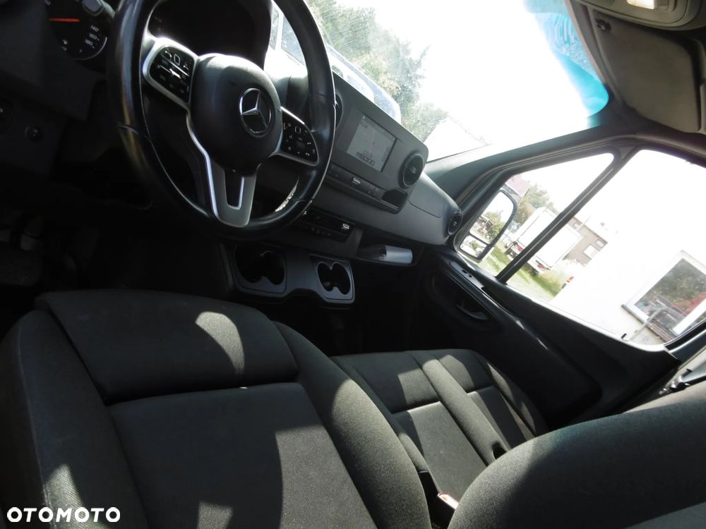 Mercedes-Benz Sprinter Standard PRO 9G-Tronic 907.233 - 5