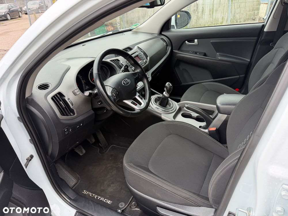 Kia Sportage - 15