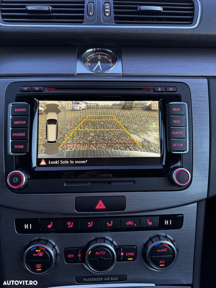 Volkswagen Passat Variant 2.0 TDI DSG BlueMotion Technology Comfortline - 14