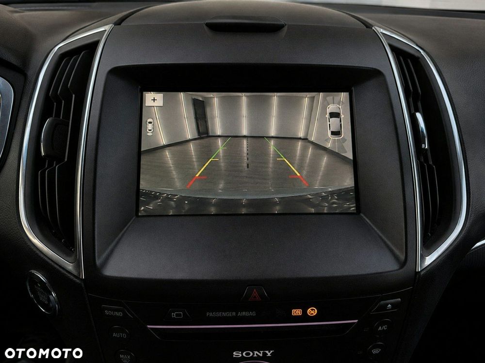 Ford Edge - 16