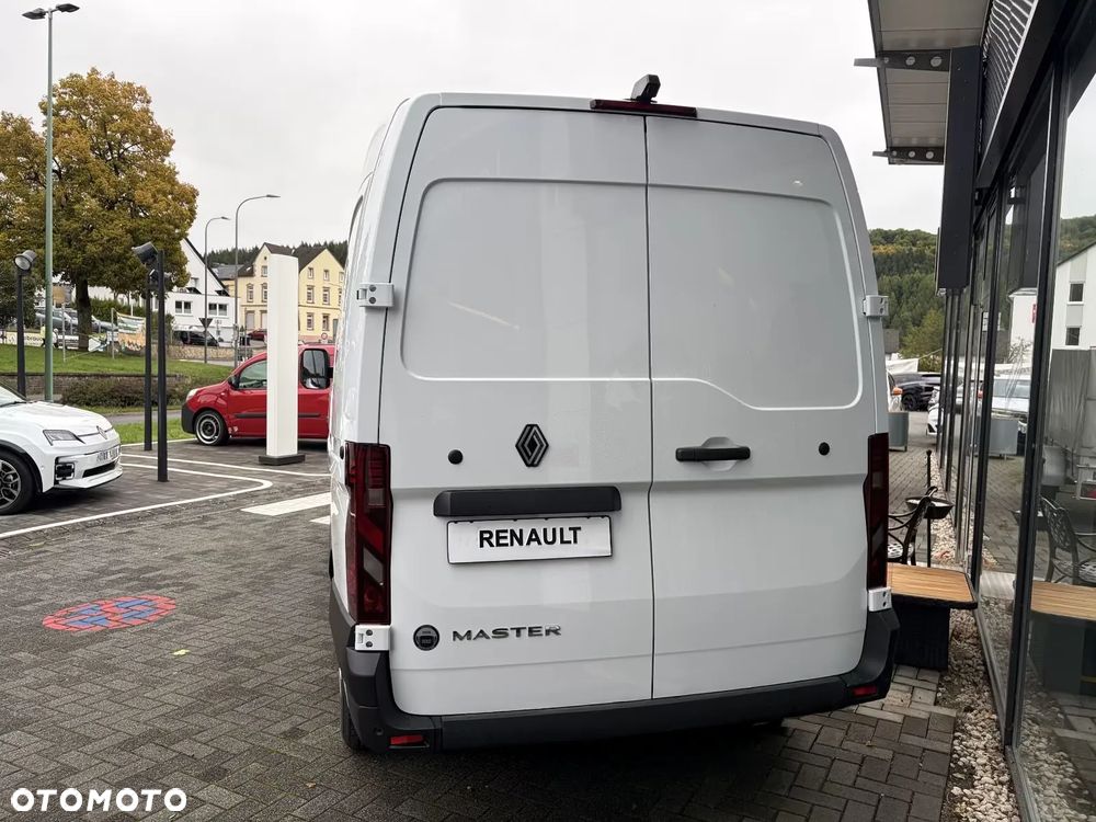 Renault Master L2H2 2.0 130KM - 6