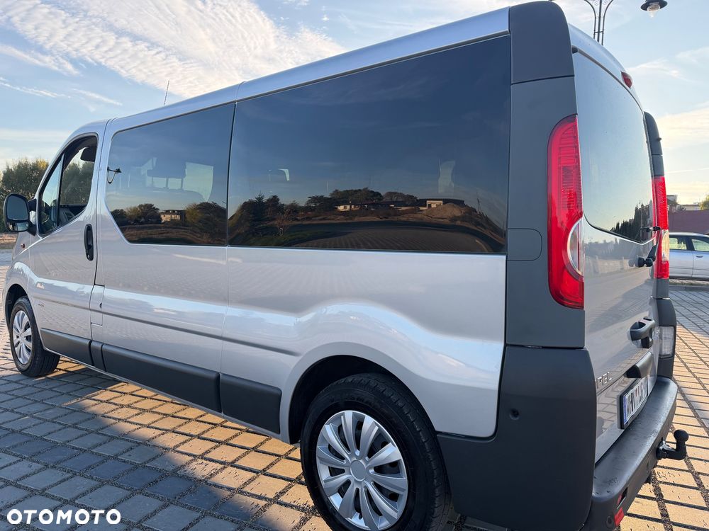 Opel Vivaro - 4