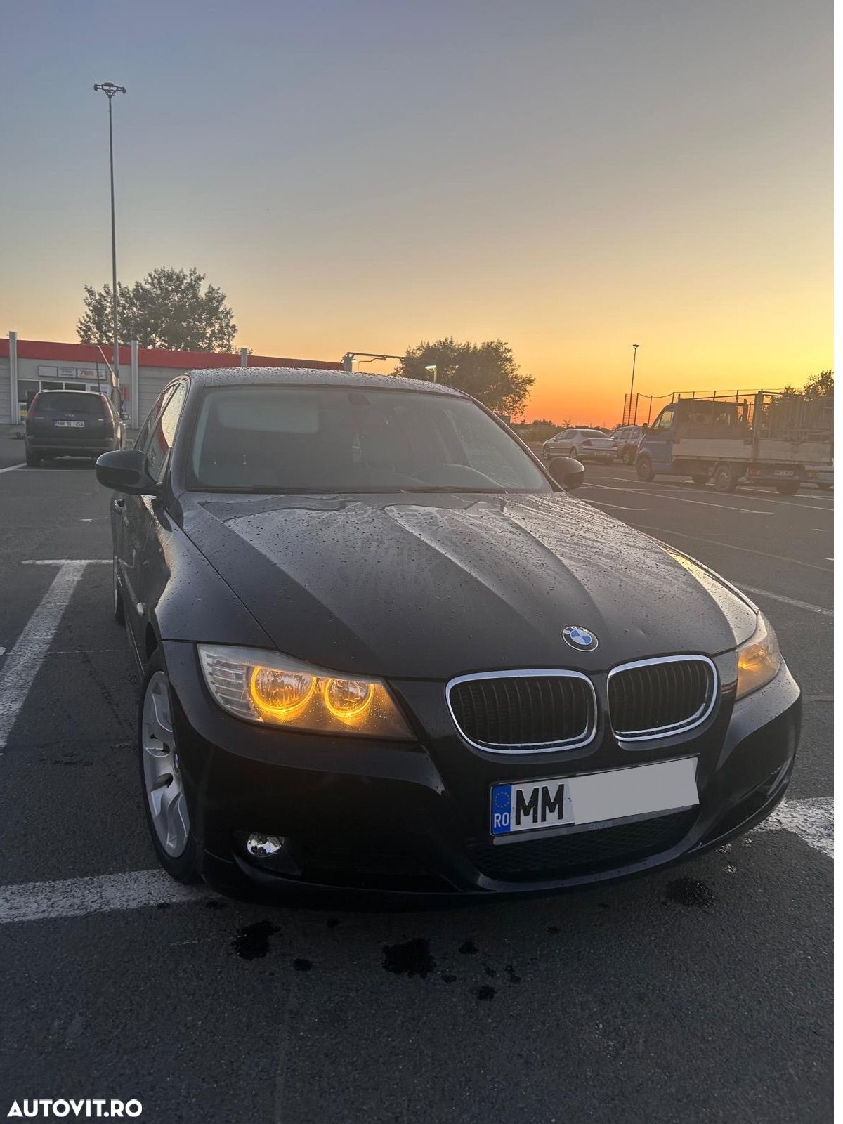 BMW Seria 3 316d - 1