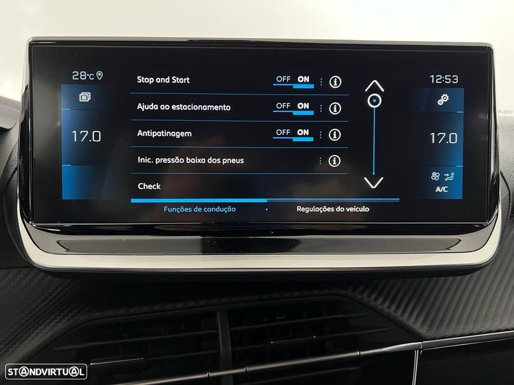 Peugeot 2008 1.2 PureTech Allure Pack - 26
