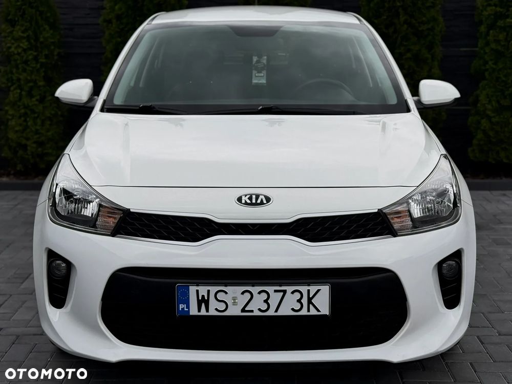 Kia Rio 1.4 L - 2