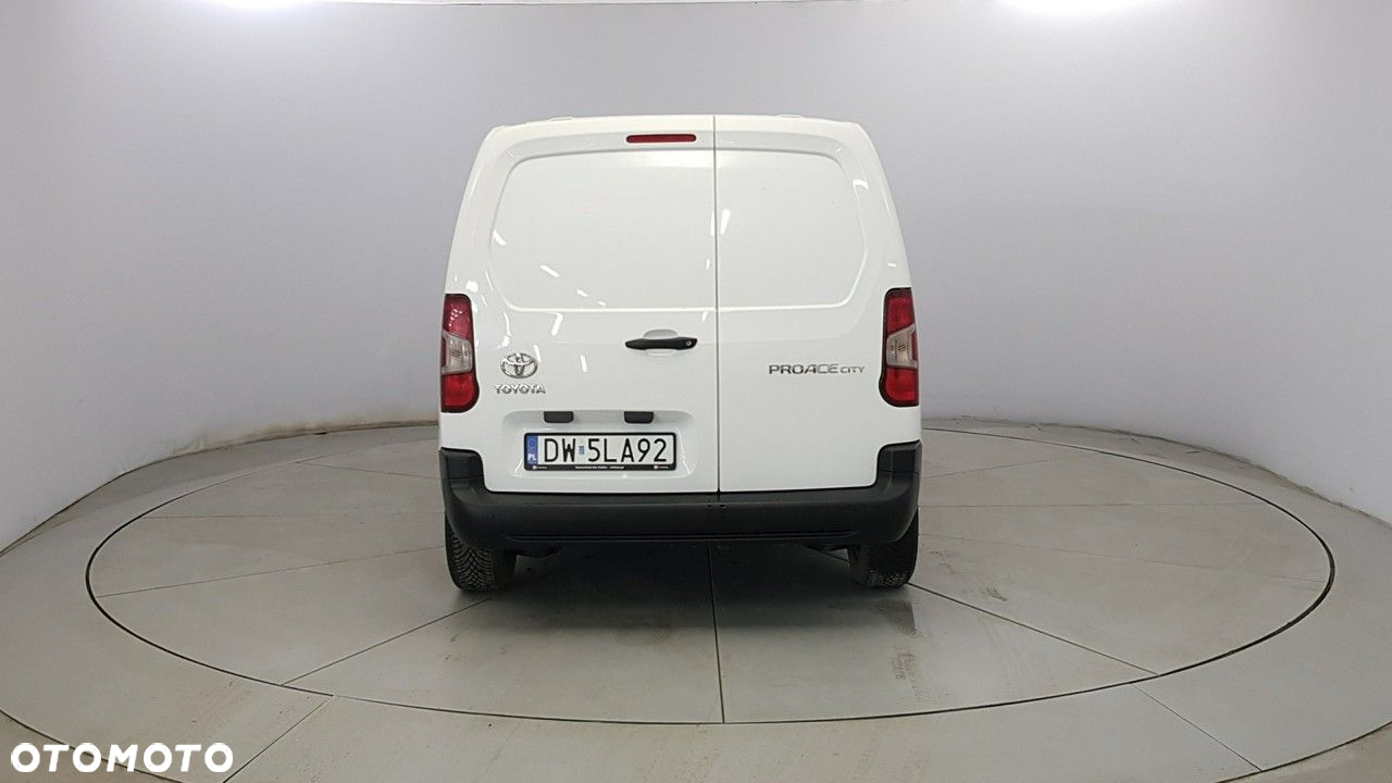 Toyota Proace City - 6