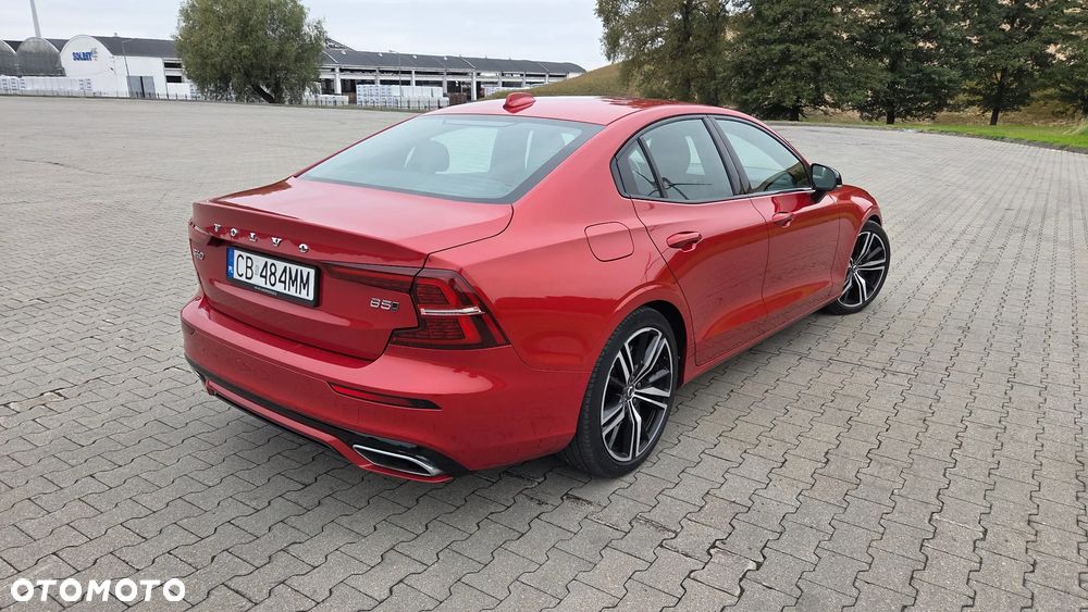Volvo S60 T5 AWD R-Design - 6