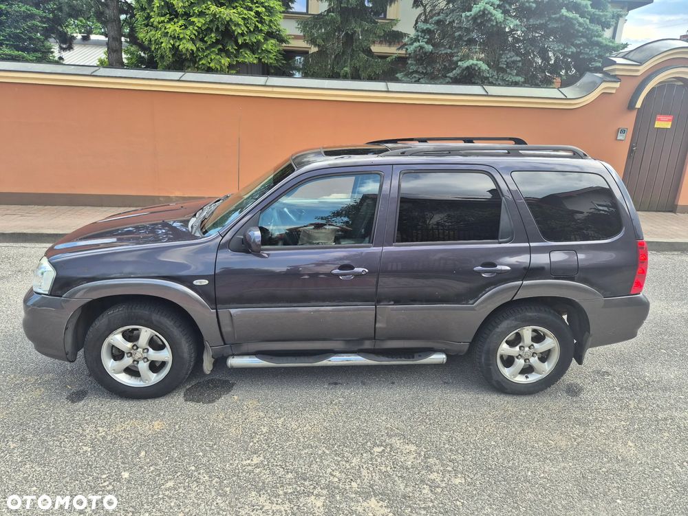 Mazda Tribute 2.3 Comfort - 8