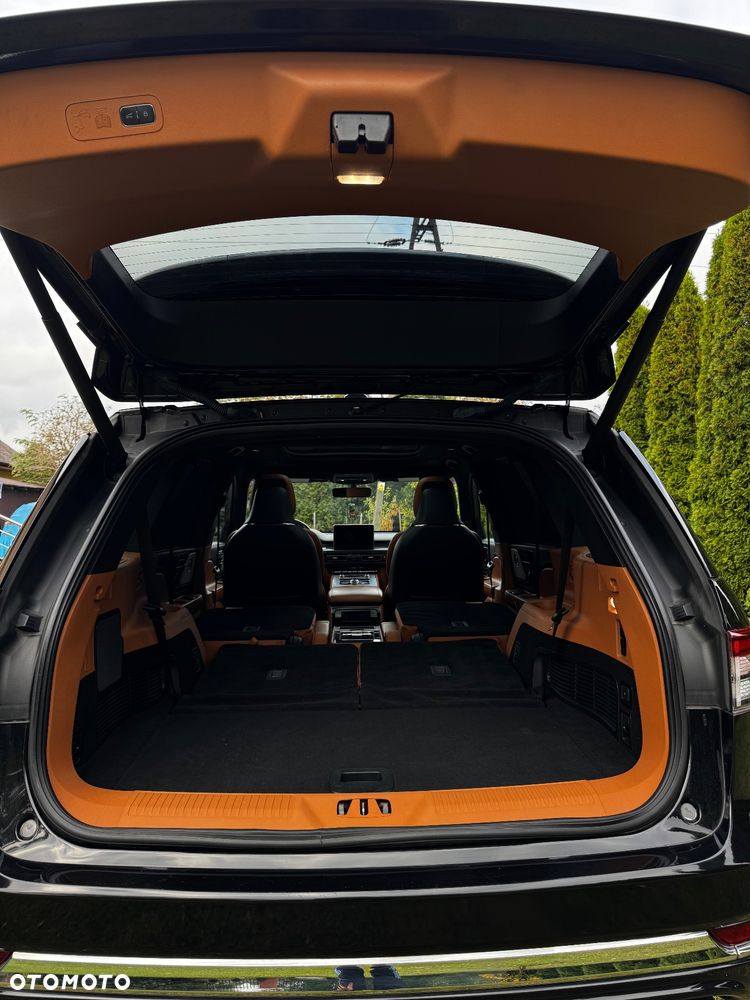 Lincoln Aviator - 15
