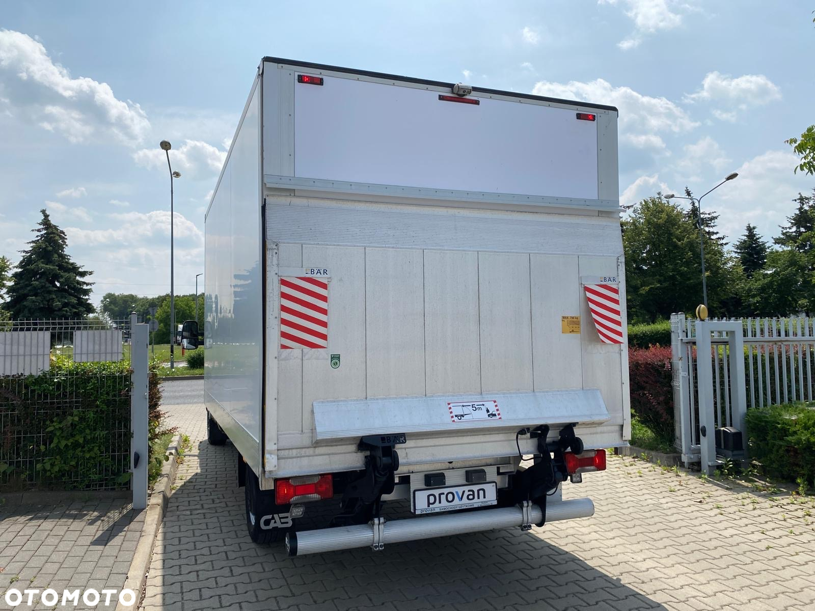 Iveco DAILY 35-160 HI-MATIC CHŁODNIA 8EP THERMO KING V300 MAX WINDA ZEPRO - 15