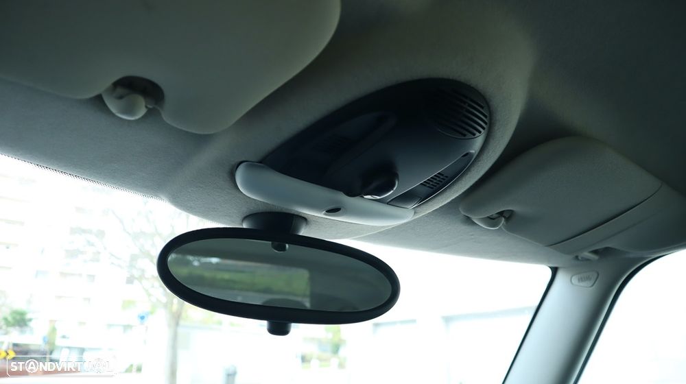 MINI 3 Portas Cooper D - 49