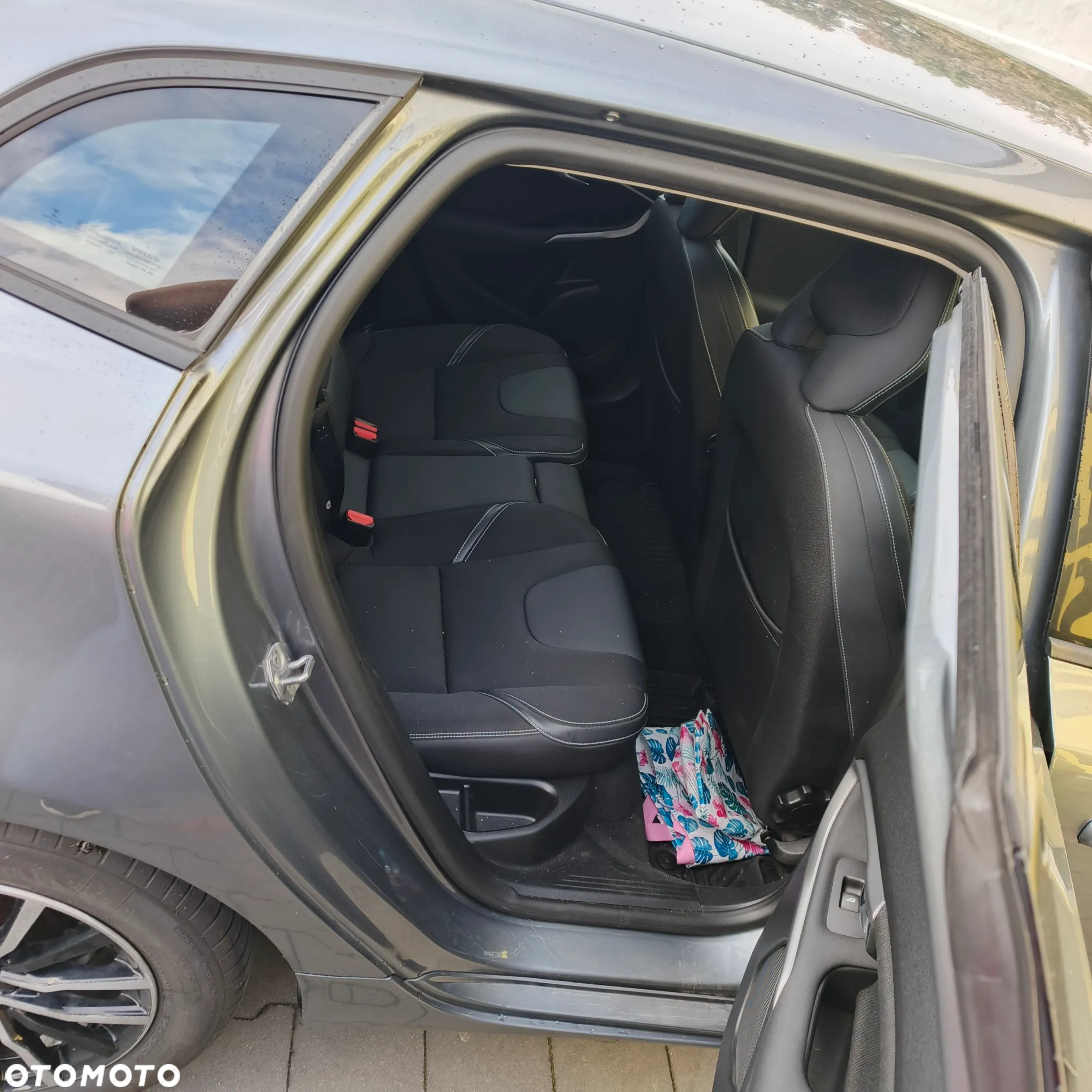 Volvo V40 - 14