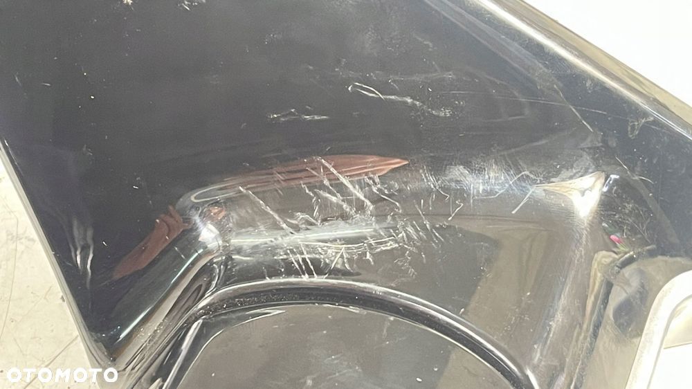 AUDI E-TRON LUSTERKO PRAWE PRZÓD - 12