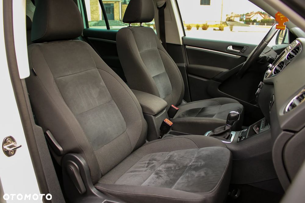 Volkswagen Tiguan - 19