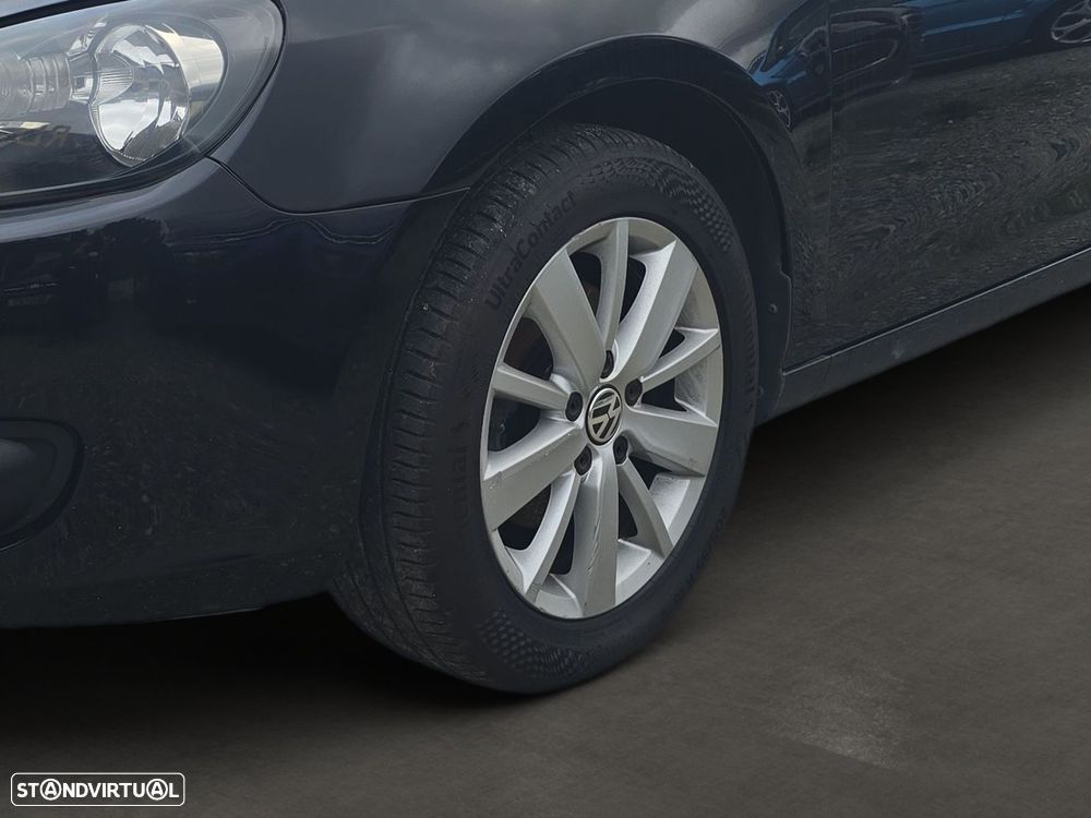 VW Golf 1.6 TDi Confortline DSG - 6