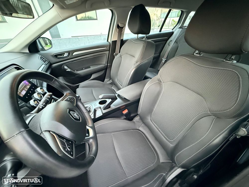 Renault Mégane Sport Tourer 1.5 Blue dCi Limited - 24