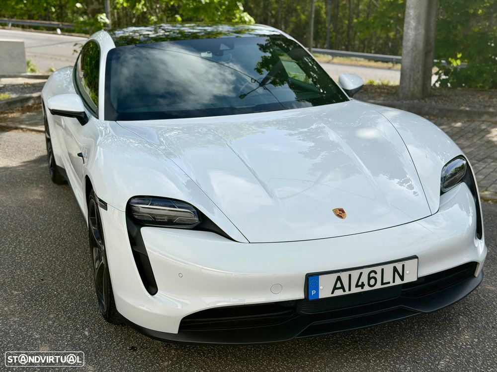 Porsche Taycan 4S Bateria Performance Plus - 18
