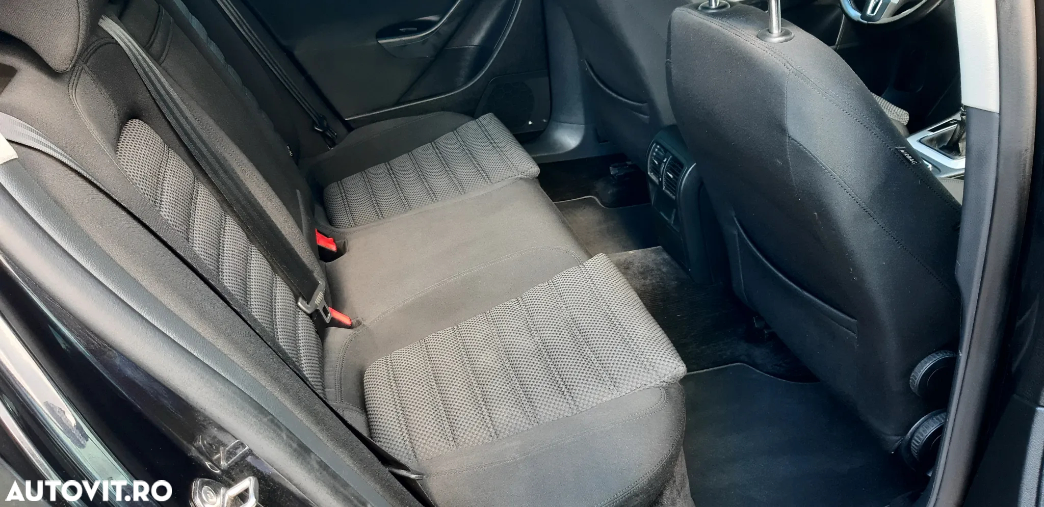Volkswagen Passat 1.4 TSI R-Line Edition - 13