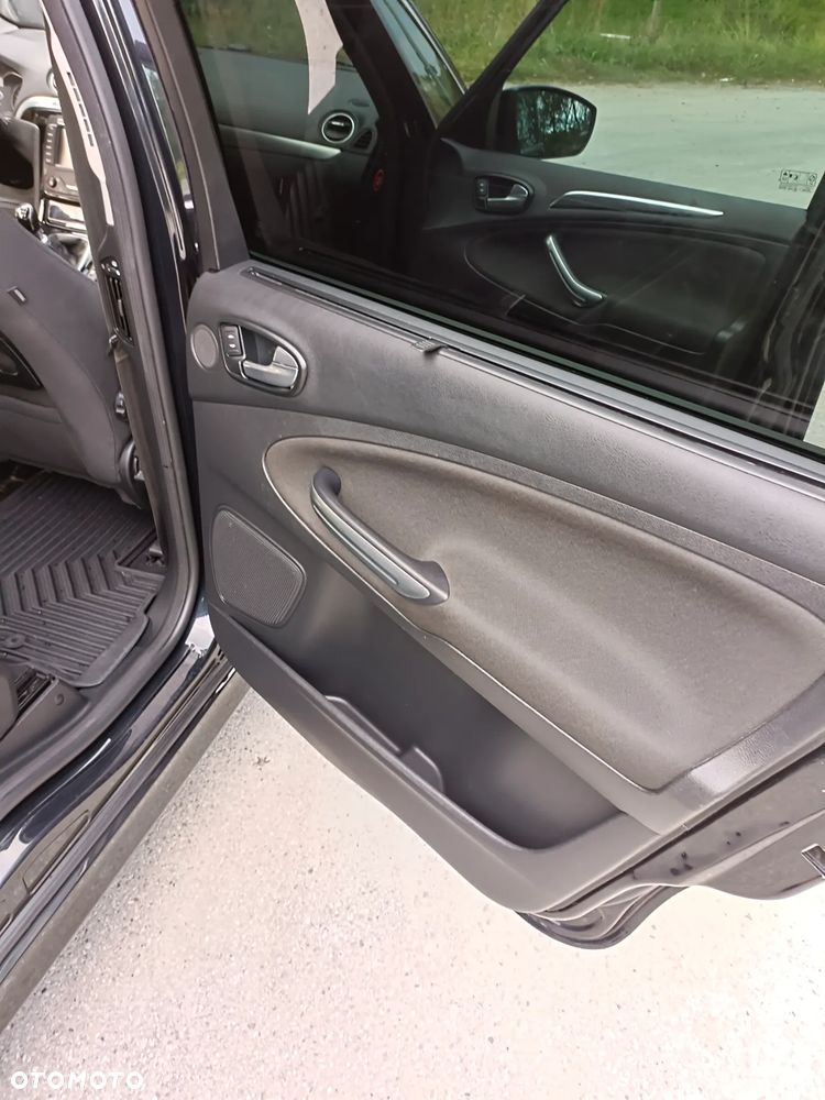 Ford S-Max 2.0 TDCi DPF Titanium - 21