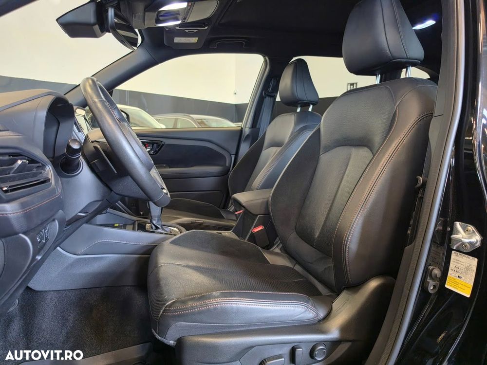 Subaru Forester 2.0 e-Boxer LinearTronic MHEV Premium - 6