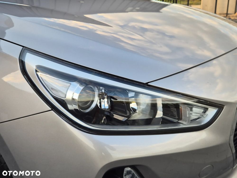 Hyundai i30 1.4 Premiere Comfort - 29