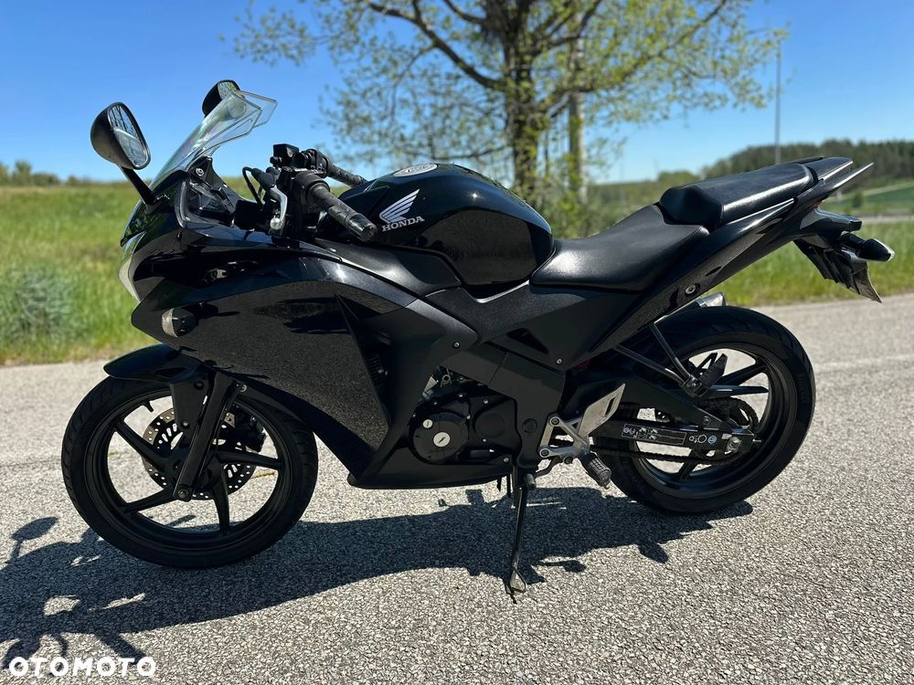 Honda CBR - 6