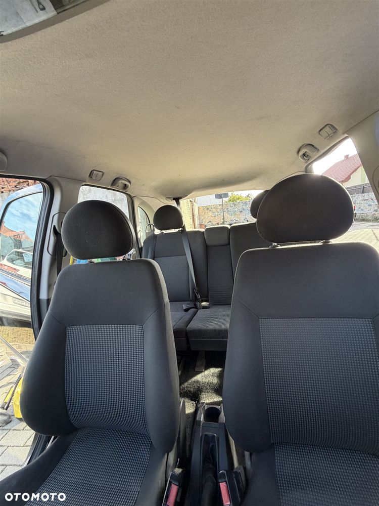 Opel Meriva 1.6 Essentia - 17