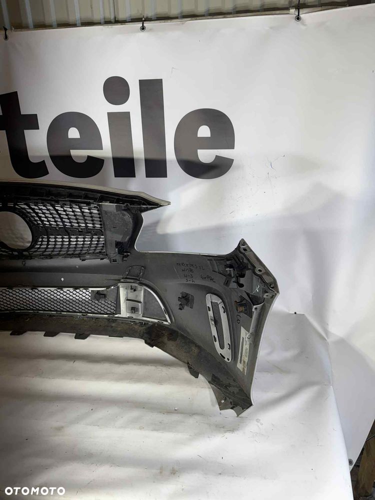 Mercedes Benz A Klasa W176 FL Zderzak Przód Przedni kompletny 6xPDC 761 - 8
