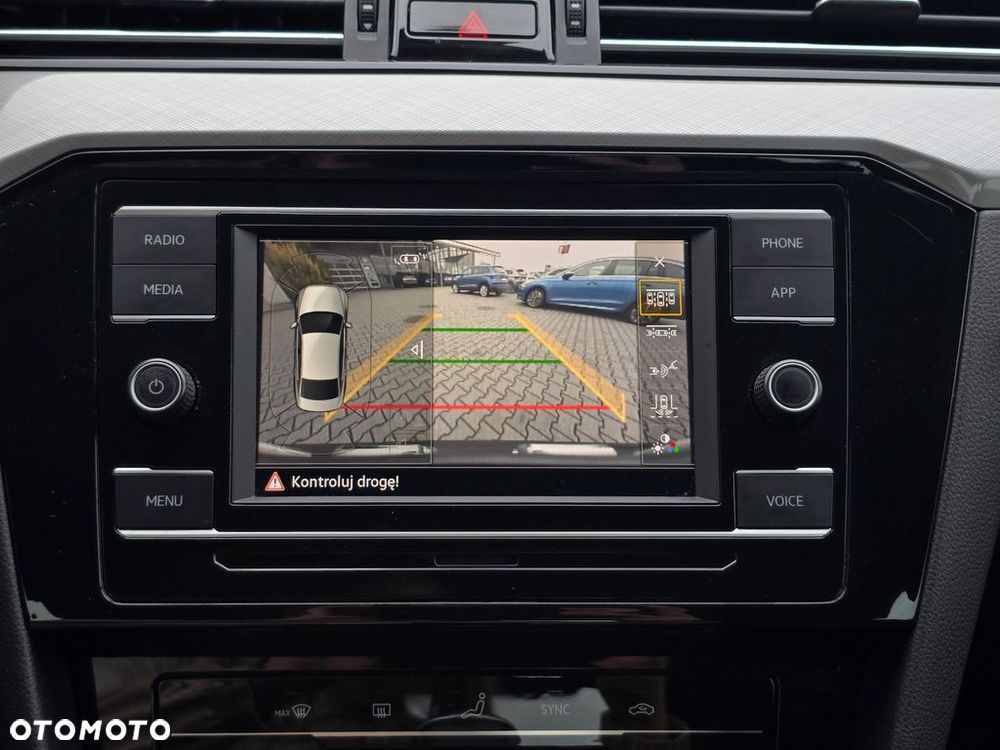 Volkswagen Passat 2022