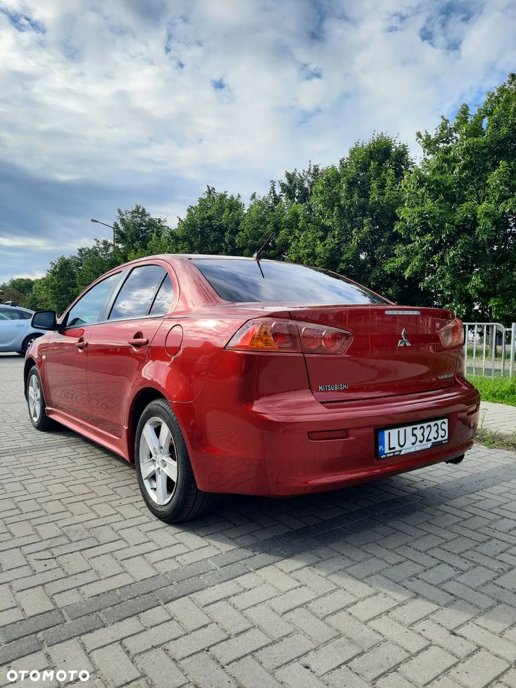 Mitsubishi Lancer 1.8 Invite - 7
