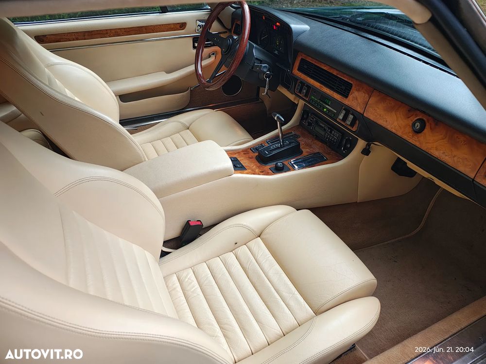 Jaguar XJS - 12
