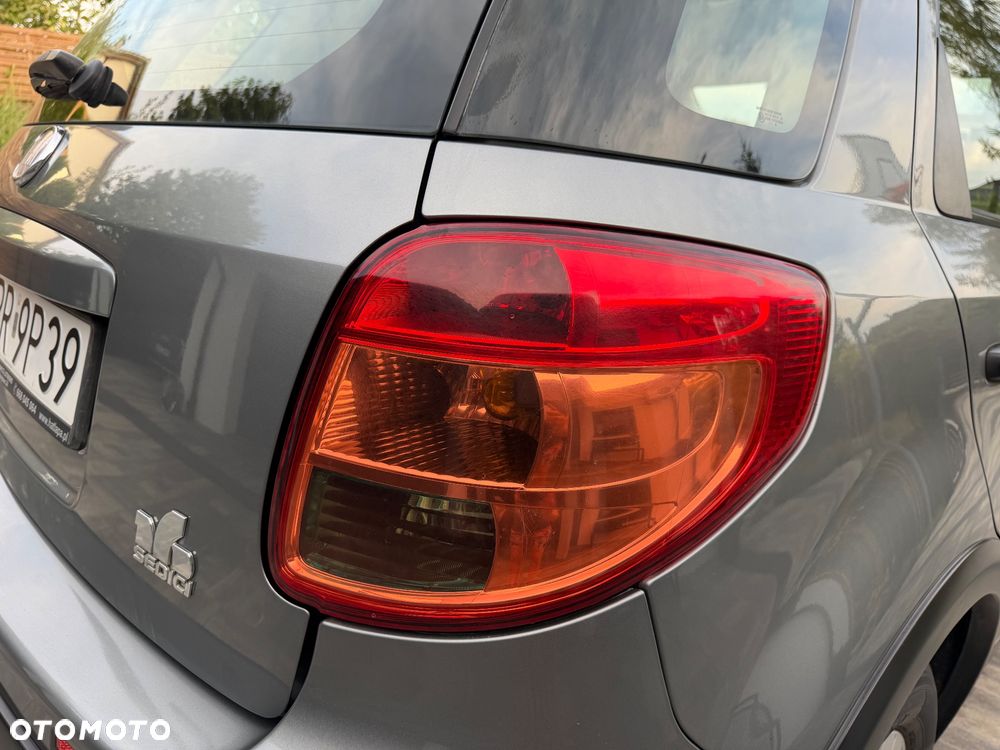Fiat Sedici 1.6 16V 4x2 Emotion - 35