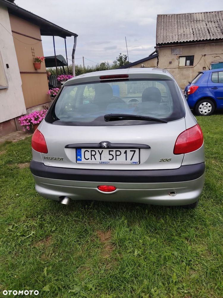 Peugeot 206 1.4 XR Presence - 7