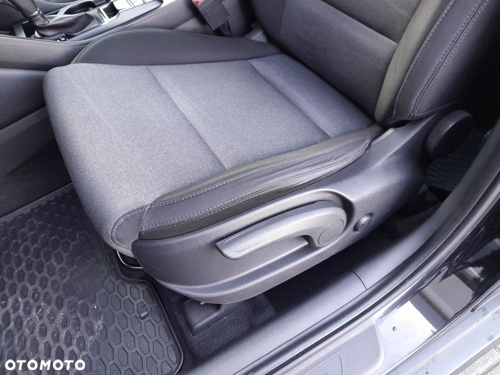 Hyundai Tucson 1.6 CRDi Comfort 2WD DCT - 13