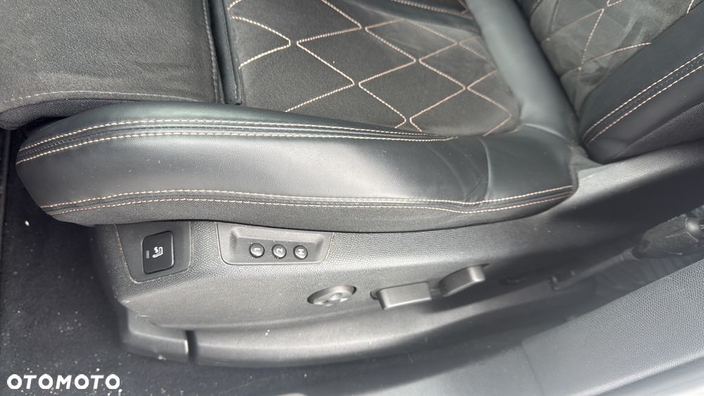 Peugeot 5008 2.0 BlueHDI GT S&S EAT8 - 7