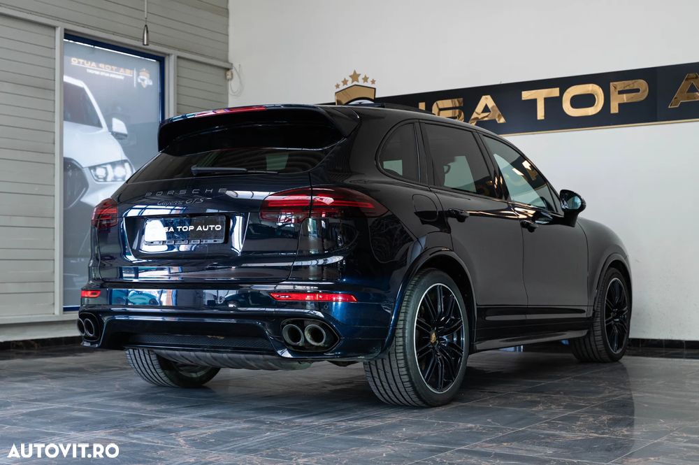 Porsche Cayenne GTS Tiptronic S - 4