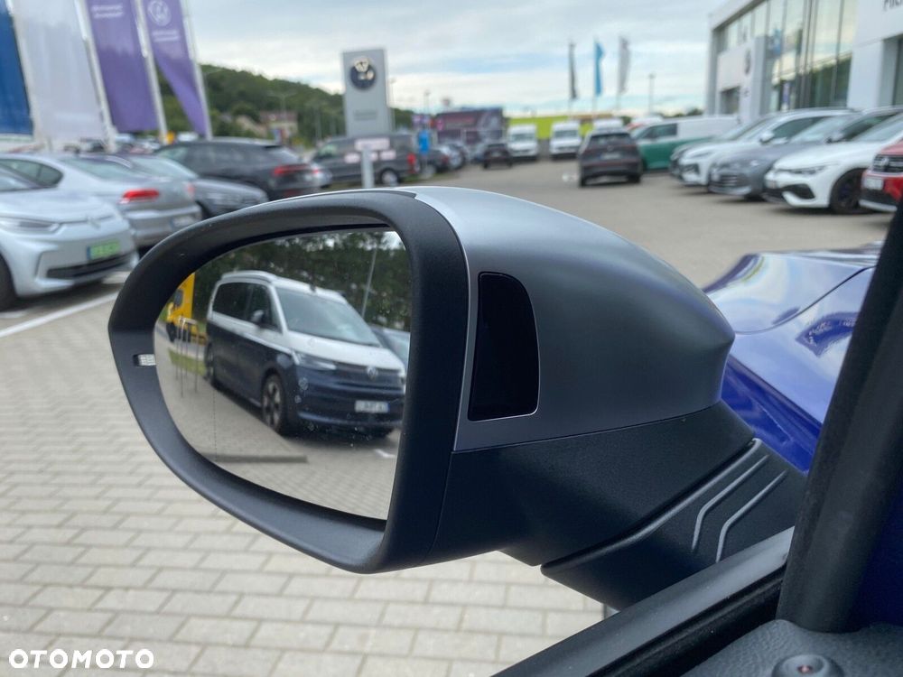 Volkswagen Golf - 14