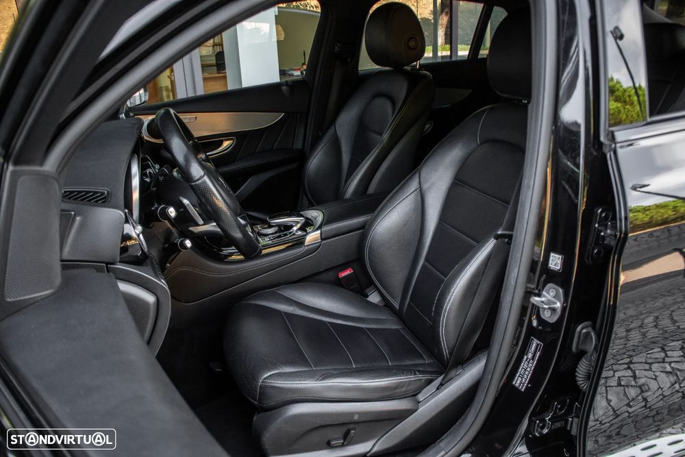 Mercedes-Benz GLC 250 d 4Matic 9G-TRONIC AMG Line - 30