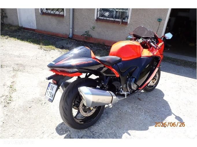 Suzuki Hayabusa - 4